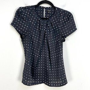 Ann Taylor Womens Polka Dot Blouse Size 4P Short Sleeve Pleated Front Shirt Top